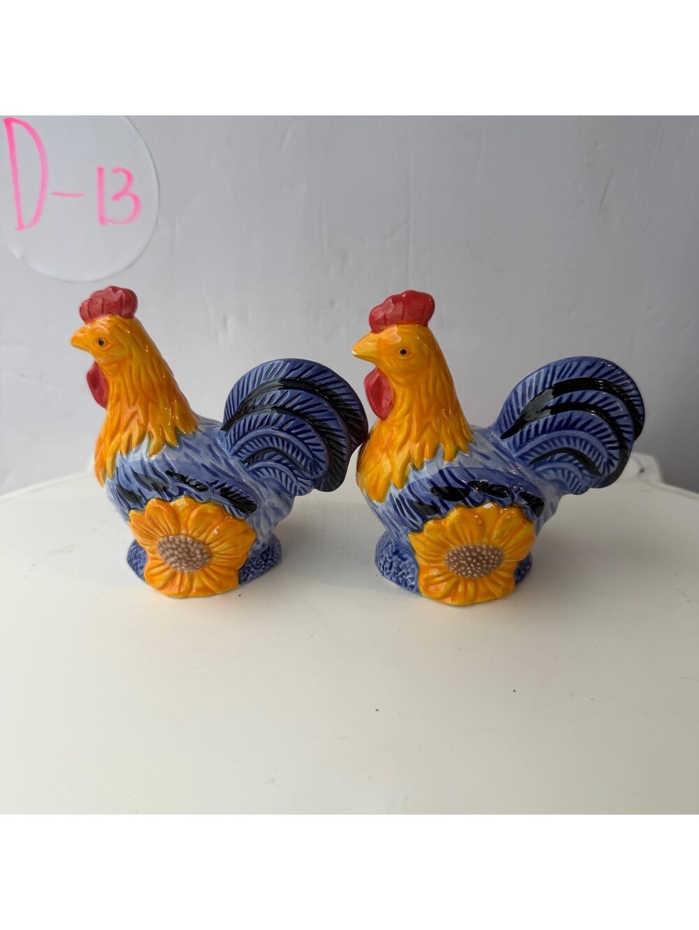 Vintage Avon The Provencal Collection Rooster Salt & Pepper Shakers D-13